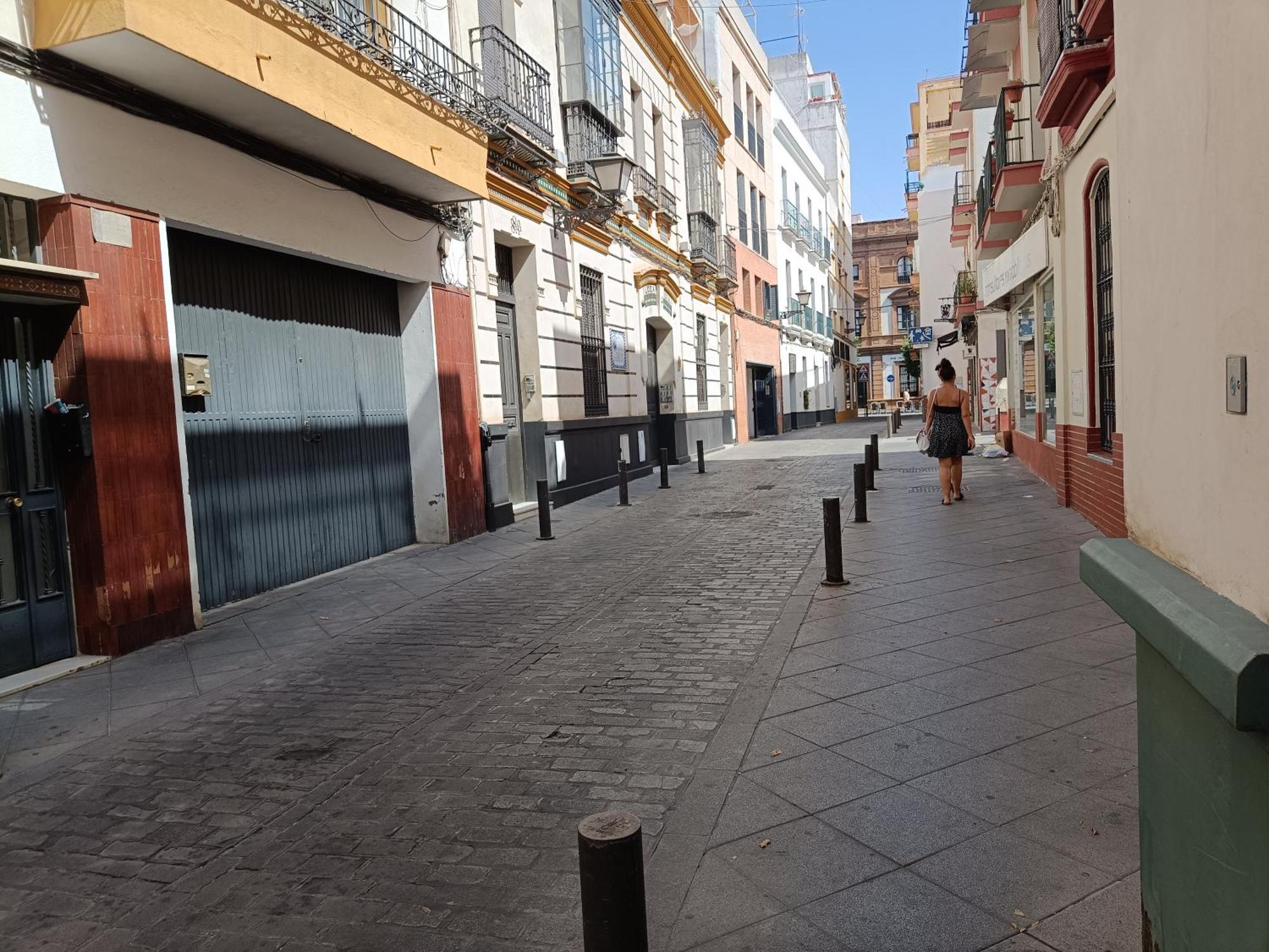 Apartamentos Luxury Puente De Triana Sevilla Eksteriør billede