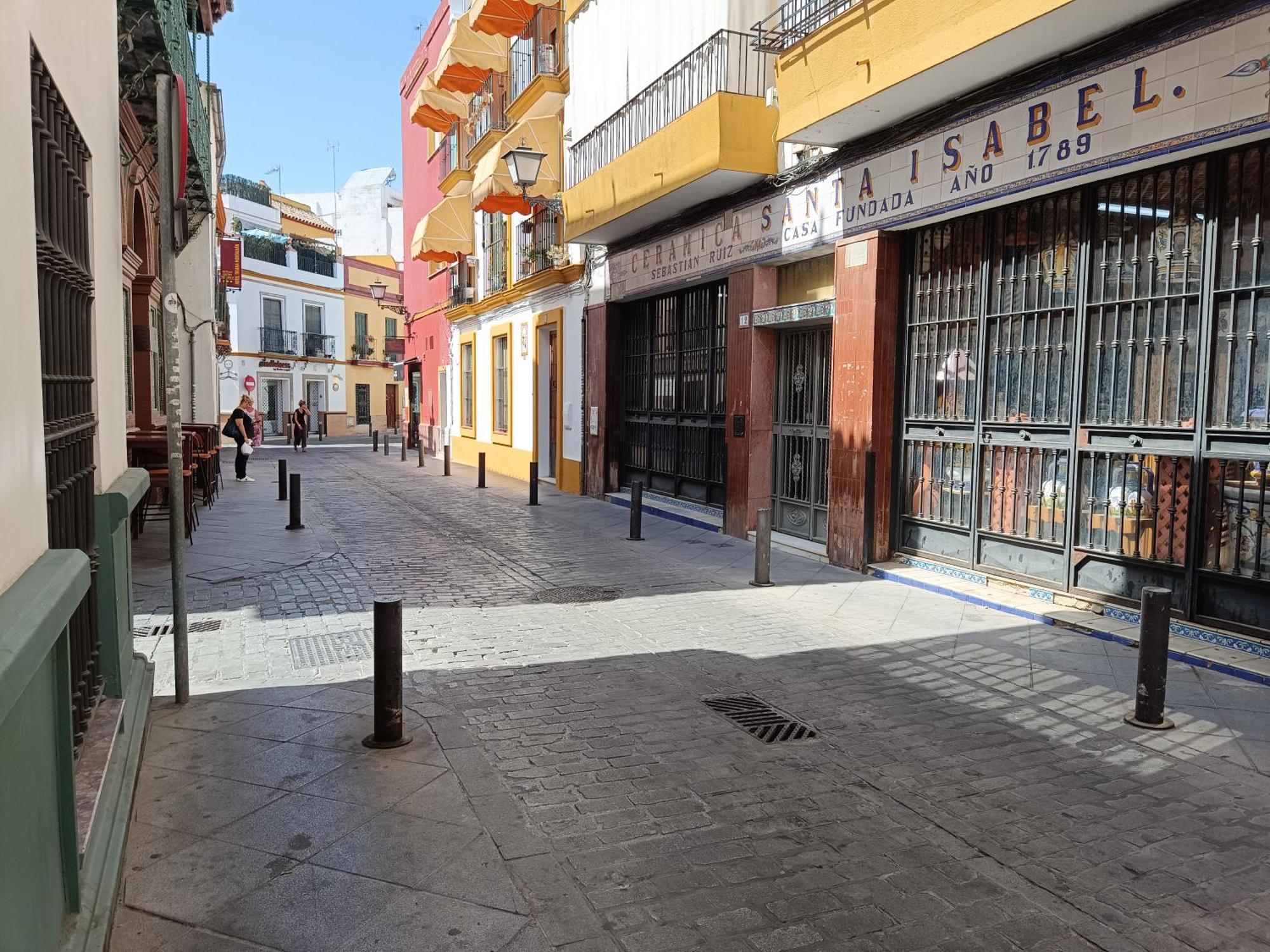 Apartamentos Luxury Puente De Triana Sevilla Eksteriør billede