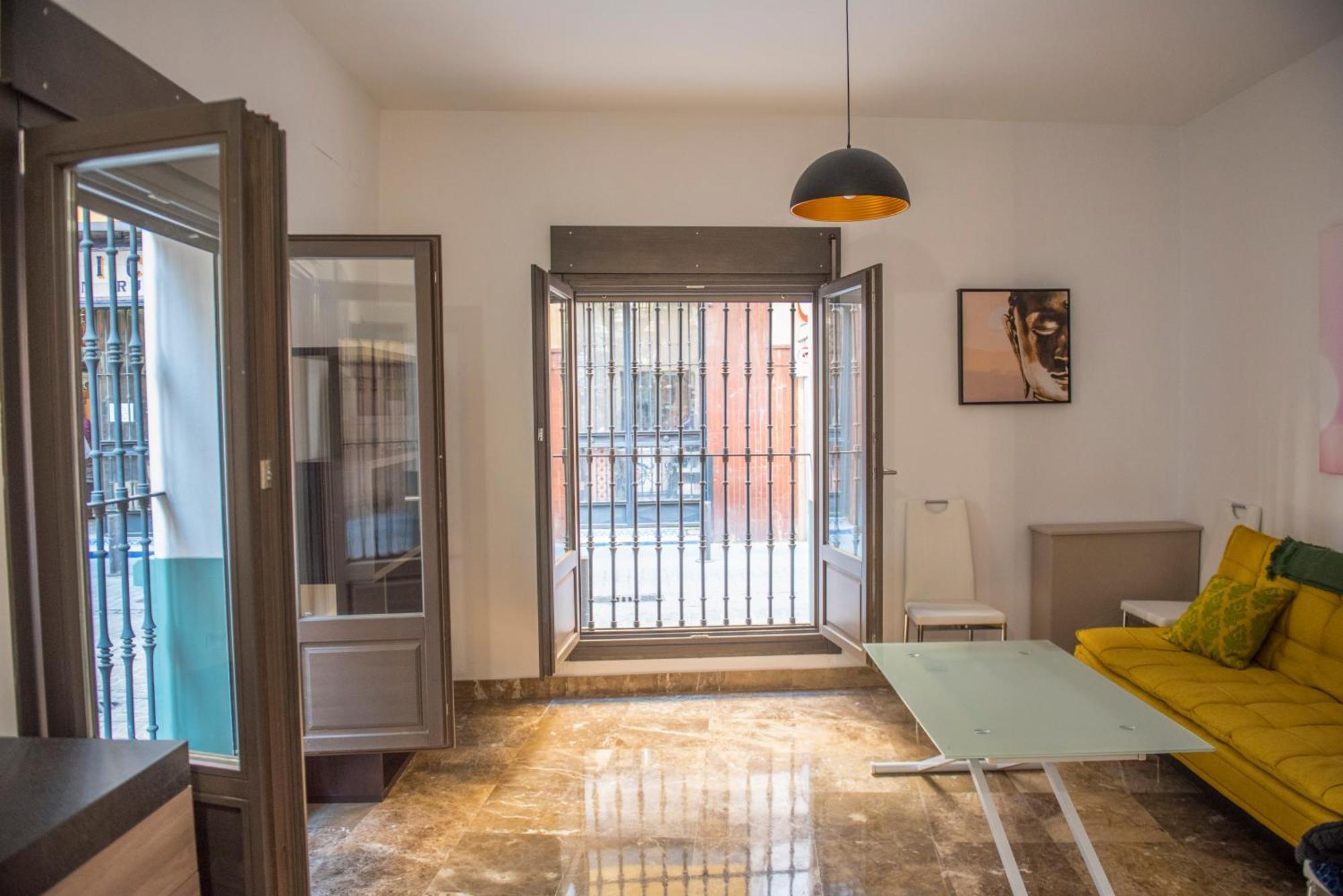 Apartamentos Luxury Puente De Triana Sevilla Eksteriør billede